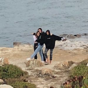 Meet your Posher, Avery